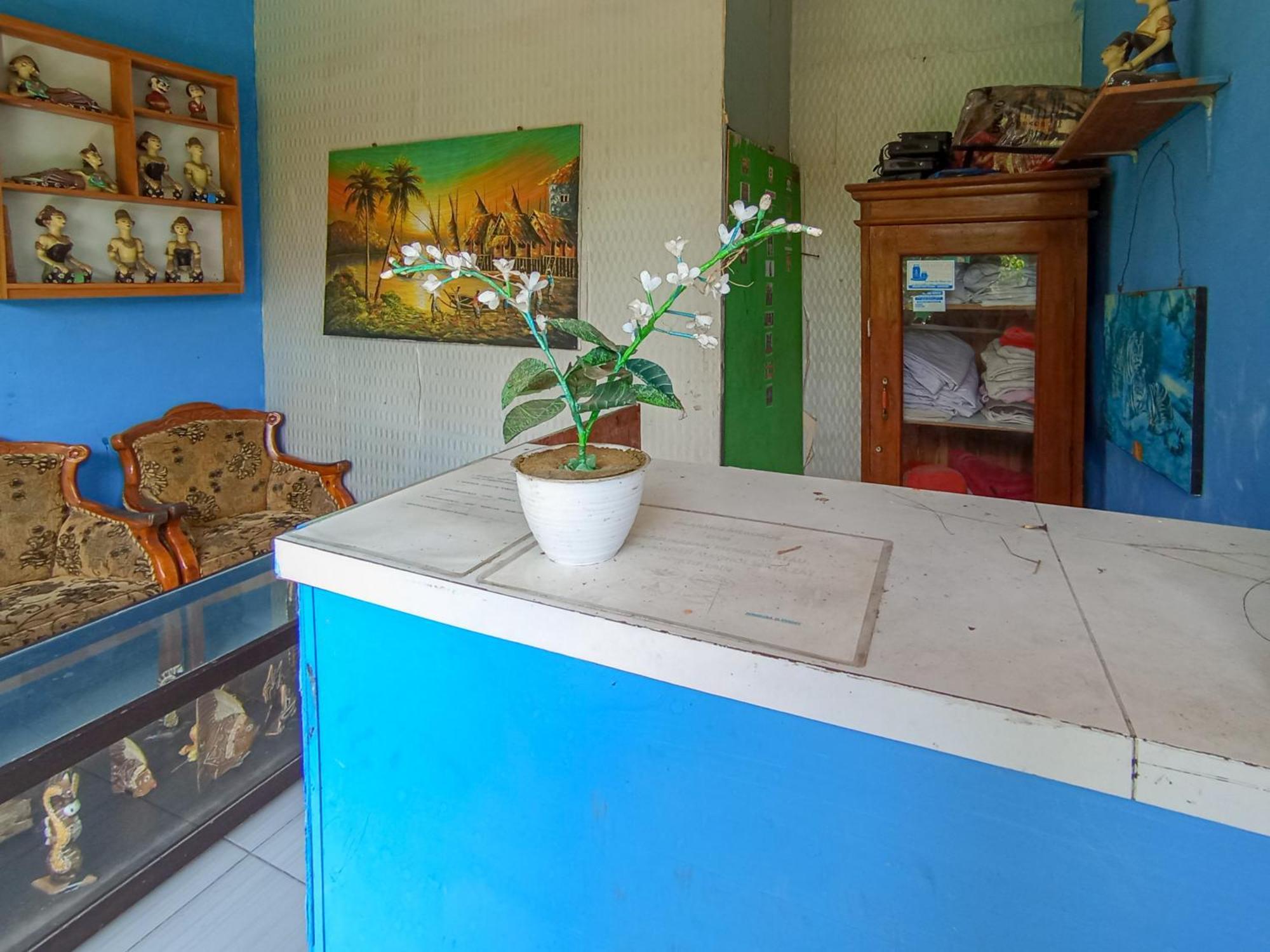 Reddoorz At El Shaday Homestay Banyuwangi Banyuwangi  Esterno foto